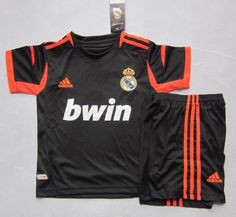 Kit portero negro-naranja Real Madrid