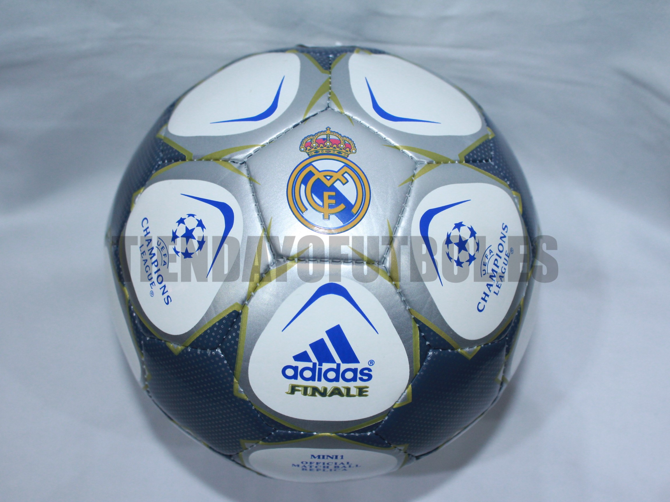 Balón mini Real Madrid Oficial