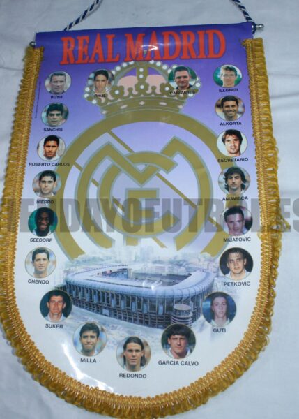 Banderín real madrid