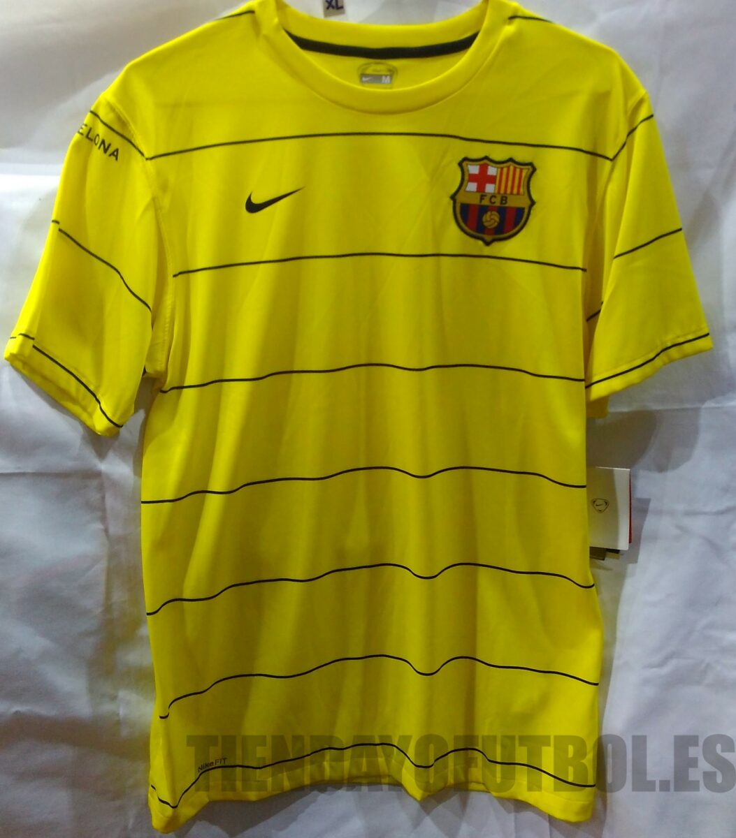 Camiseta Entrenamiento. FC Barcelona Nike Amarilla rayada